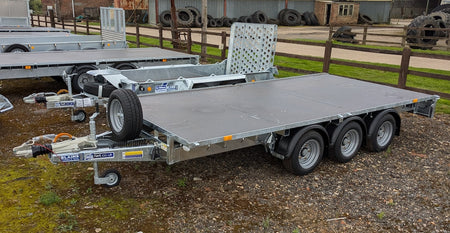 Ifor Williams LM146 Flatbed Trailer