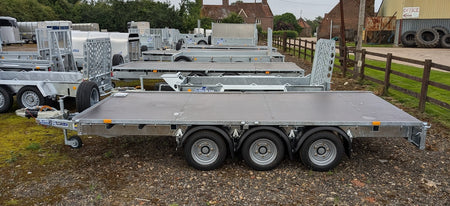 Ifor Williams LM146 Flatbed Trailer