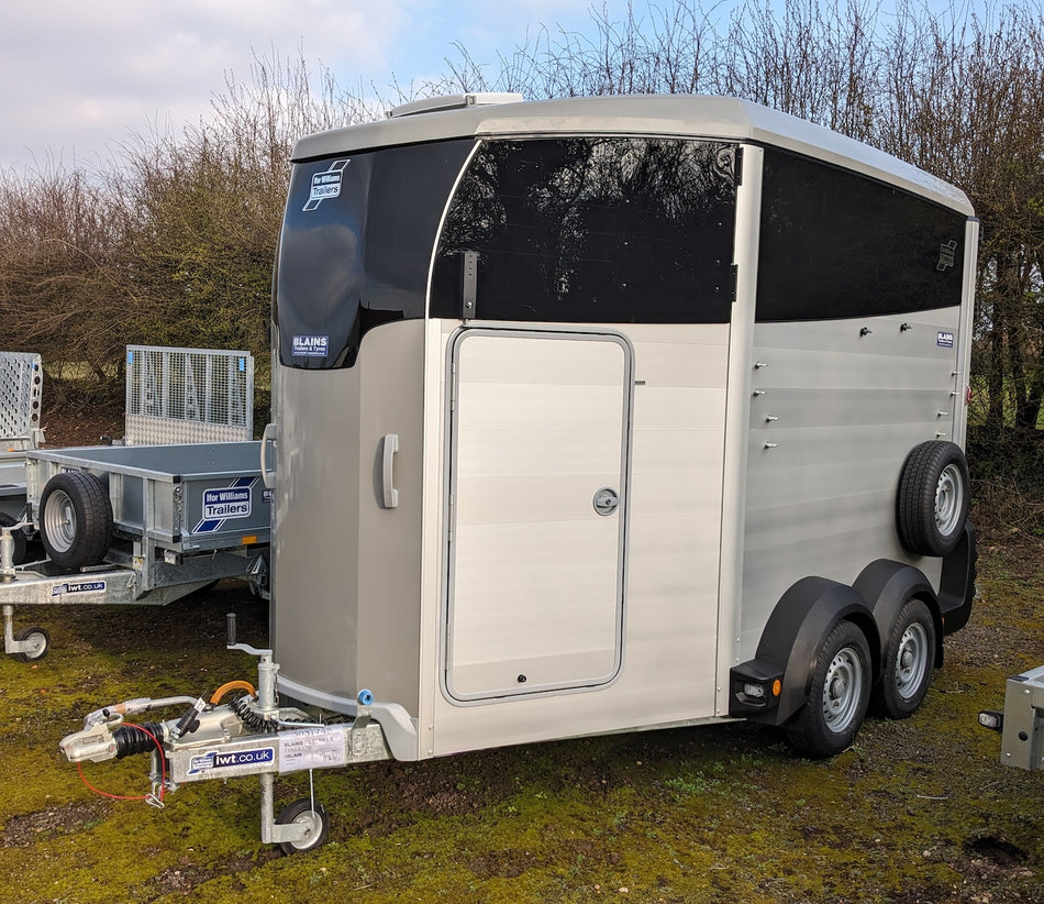 Ifor Williams HBX511 Silver