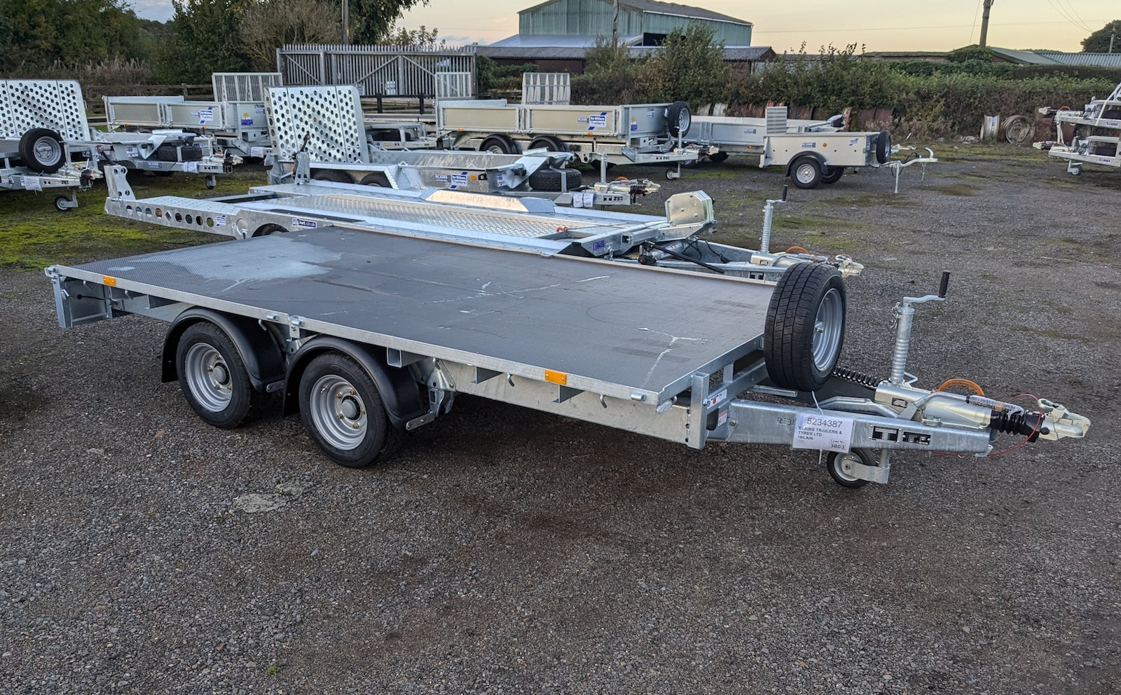 Ifor Williams Anhänger sofort verfügbar Sachsen https://stcscontainergmbh.de/product/baumaschinen-kaufen/