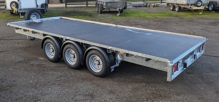 Ifor Williams LM166 16ft Tri-Axle Flatbed Trailer – Blains Trailers & Tyres