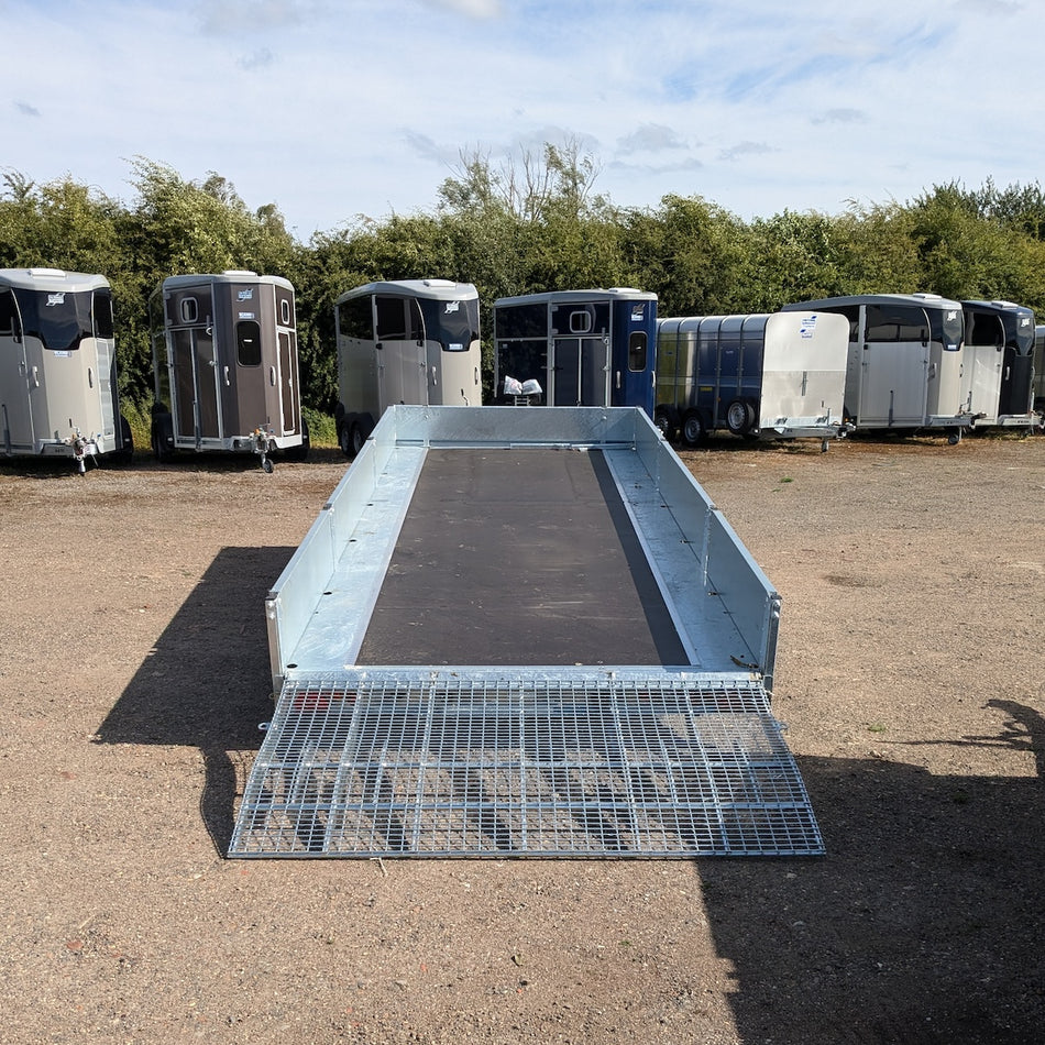 Ifor Williams Tiltbed TB5021-353 (16'9" x 6'8") w. Electric Winch, Dropside Kit & Mesh Ramp